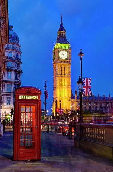 London, Houses of Parliament, Big Ben and Telephone Box