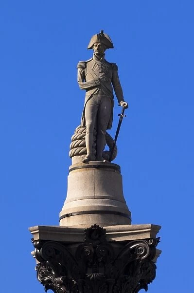 UK, London, Trafalgar Square, Nelsons Column