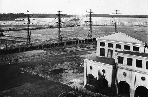 Pyllution. circa 1935: The Berlin power line at Bitterfeld