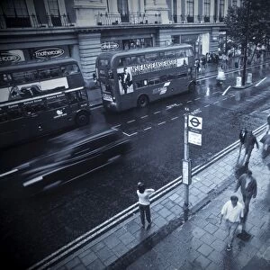 UK London Oxford Street Shoppers in the rain