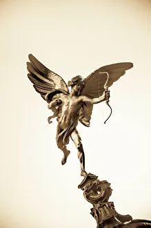 UK, London, Piccadilly Circus, Eros Statue