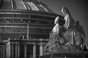 UK, London, Albert Memorial